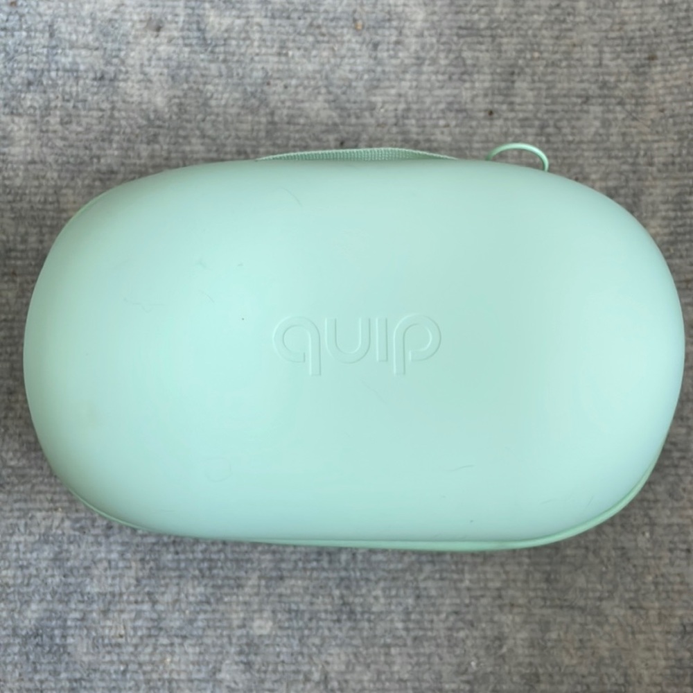 Quip Toiletry bag